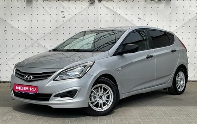 Hyundai Solaris II рестайлинг, 2015 год, 1 030 000 рублей, 1 фотография