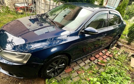 Volkswagen Jetta VI, 2011 год, 400 000 рублей, 6 фотография