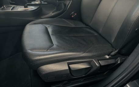 BMW 3 серия, 2017 год, 2 390 000 рублей, 14 фотография