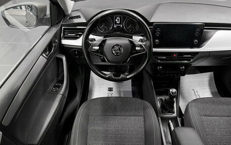 Skoda Rapid II, 2021 год, 1 595 000 рублей, 11 фотография
