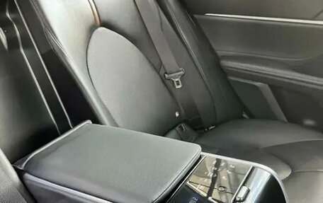 Toyota Camry, 2018 год, 3 200 000 рублей, 11 фотография