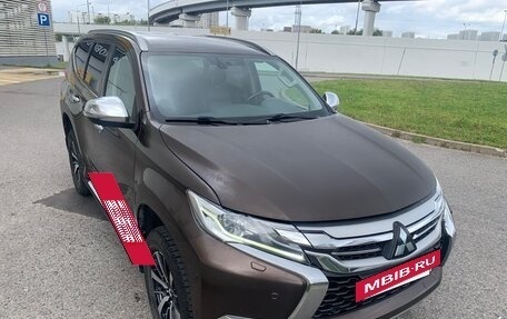 Mitsubishi Pajero Sport III рестайлинг, 2018 год, 2 950 000 рублей, 2 фотография