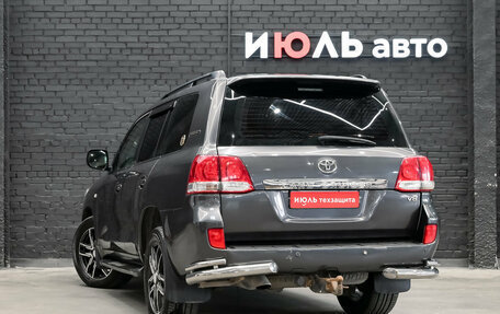 Toyota Land Cruiser 200, 2010 год, 3 050 000 рублей, 7 фотография