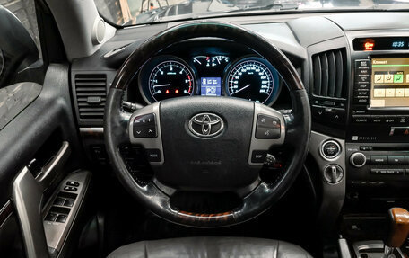 Toyota Land Cruiser 200, 2010 год, 3 050 000 рублей, 14 фотография