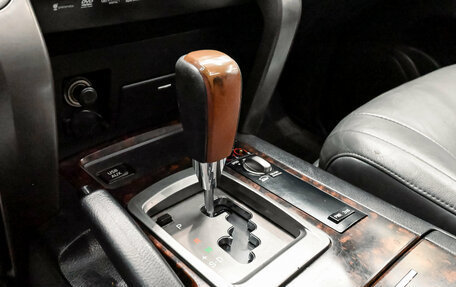 Toyota Land Cruiser 200, 2010 год, 3 050 000 рублей, 19 фотография