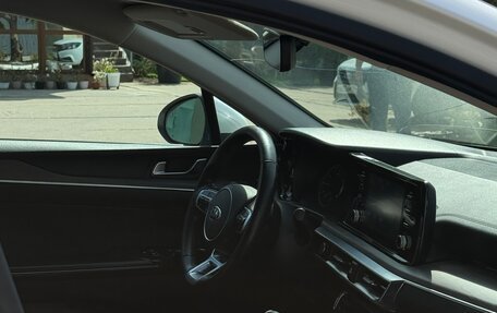KIA K5, 2020 год, 2 650 000 рублей, 17 фотография