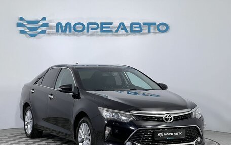 Toyota Camry, 2018 год, 1 920 000 рублей, 3 фотография