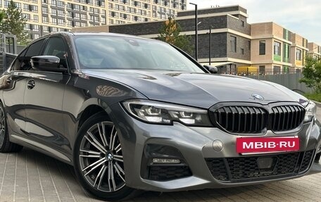 BMW 3 серия, 2019 год, 3 610 000 рублей, 3 фотография