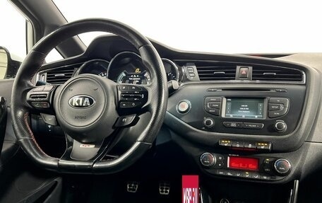 KIA cee'd GT II, 2015 год, 1 590 000 рублей, 14 фотография