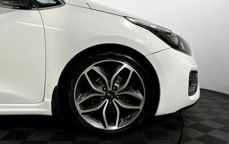 KIA cee'd GT II, 2015 год, 1 590 000 рублей, 19 фотография
