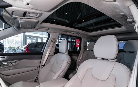 Volvo XC90 II рестайлинг, 2026 год, 12 420 000 рублей, 13 фотография
