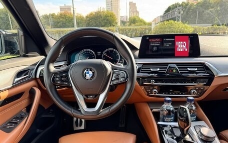 BMW 5 серия, 2018 год, 3 800 000 рублей, 18 фотография