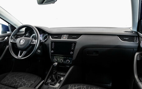 Skoda Octavia, 2019 год, 1 799 000 рублей, 9 фотография