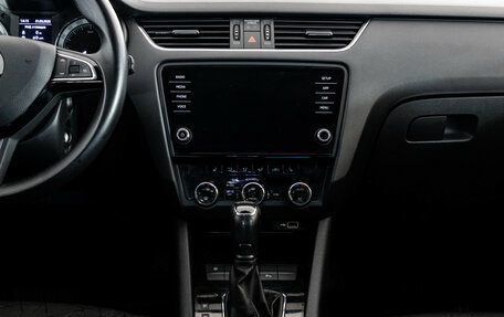 Skoda Octavia, 2019 год, 1 799 000 рублей, 12 фотография