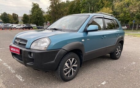 Hyundai Tucson III, 2006 год, 630 000 рублей, 1 фотография