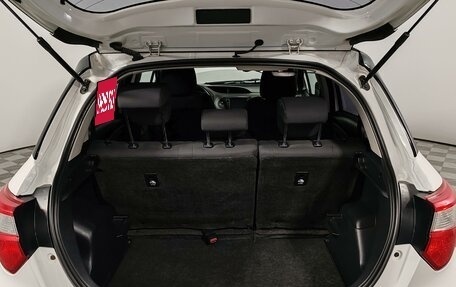 Toyota Yaris III рестайлинг, 2017 год, 1 375 000 рублей, 9 фотография
