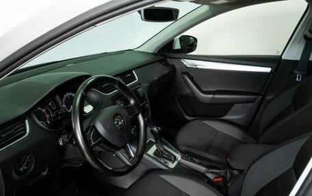 Skoda Octavia, 2020 год, 1 848 000 рублей, 5 фотография