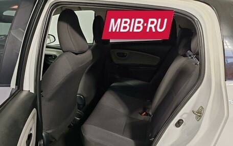 Toyota Yaris III рестайлинг, 2017 год, 1 375 000 рублей, 16 фотография