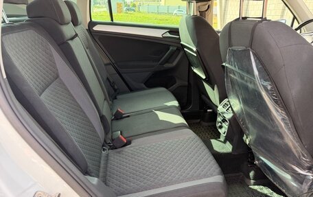 Volkswagen Tiguan II, 2017 год, 2 270 000 рублей, 11 фотография