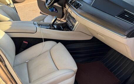 BMW 5 серия, 2009 год, 1 950 000 рублей, 11 фотография