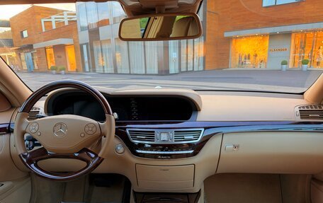 Mercedes-Benz S-Класс, 2010 год, 3 750 000 рублей, 13 фотография