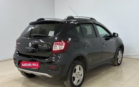 Renault Sandero II рестайлинг, 2016 год, 950 000 рублей, 7 фотография