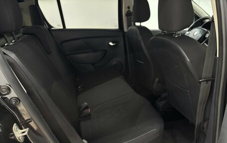 Renault Sandero II рестайлинг, 2016 год, 950 000 рублей, 18 фотография