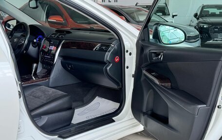Toyota Camry, 2015 год, 1 790 000 рублей, 19 фотография