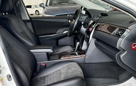 Toyota Camry, 2015 год, 1 790 000 рублей, 20 фотография