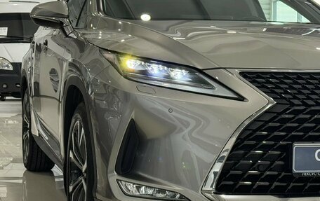Lexus RX IV рестайлинг, 2020 год, 5 700 000 рублей, 12 фотография