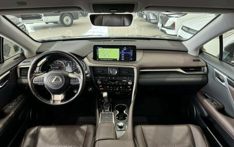 Lexus RX IV рестайлинг, 2020 год, 5 700 000 рублей, 19 фотография