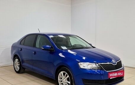Skoda Rapid I, 2018 год, 880 000 рублей, 3 фотография