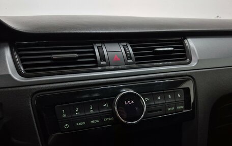 Skoda Rapid I, 2018 год, 880 000 рублей, 20 фотография