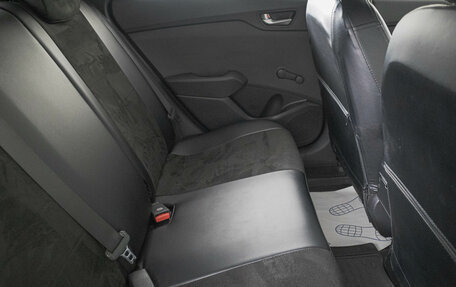 Hyundai Solaris II рестайлинг, 2017 год, 999 000 рублей, 11 фотография