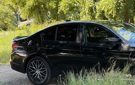 BMW 5 серия, 2017 год, 2 700 000 рублей, 10 фотография