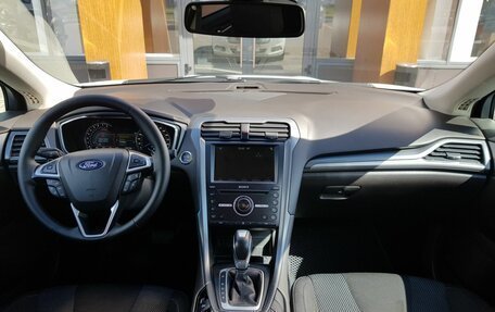 Ford Mondeo V, 2017 год, 1 590 000 рублей, 11 фотография