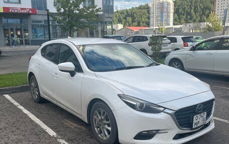 Mazda Axela, 2016 год, 1 250 000 рублей, 2 фотография