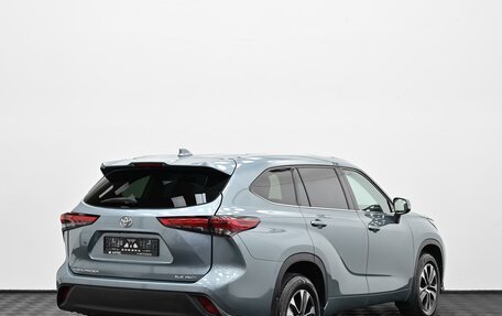 Toyota Highlander, 2020 год, 3 449 000 рублей, 2 фотография