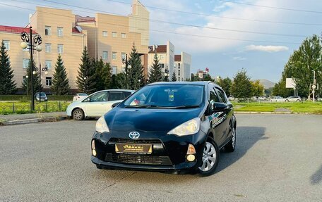 Toyota Aqua I, 2013 год, 899 999 рублей, 1 фотография