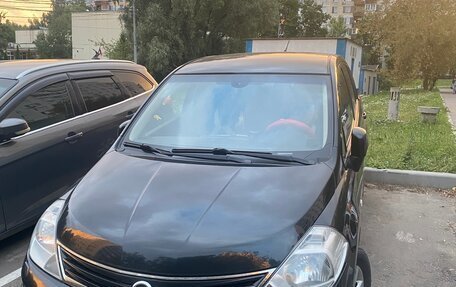 Nissan Tiida, 2012 год, 900 000 рублей, 1 фотография