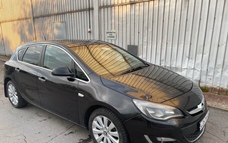 Opel Astra J, 2013 год, 750 000 рублей, 6 фотография