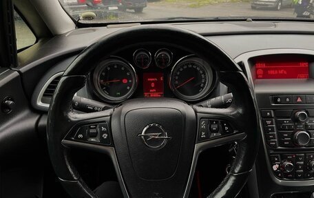 Opel Astra J, 2013 год, 750 000 рублей, 11 фотография