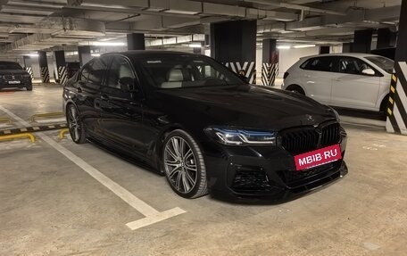 BMW 5 серия, 2017 год, 3 610 000 рублей, 10 фотография
