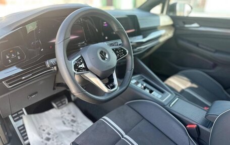 Volkswagen Golf VIII, 2023 год, 2 000 000 рублей, 6 фотография