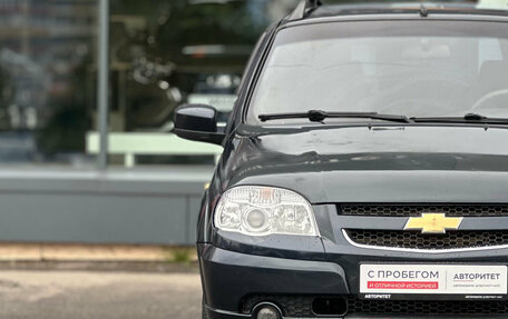 Chevrolet Niva I рестайлинг, 2015 год, 639 000 рублей, 3 фотография