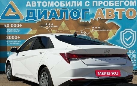 Hyundai Avante, 2022 год, 1 780 000 рублей, 8 фотография