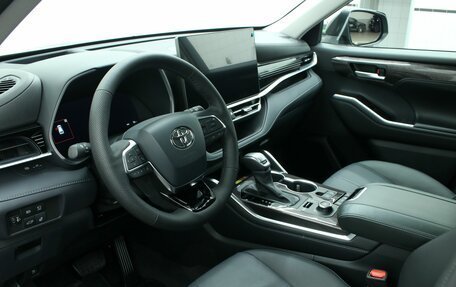 Toyota Highlander, 2025 год, 5 260 000 рублей, 16 фотография