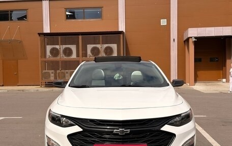 Chevrolet Malibu IX, 2020 год, 1 550 000 рублей, 2 фотография