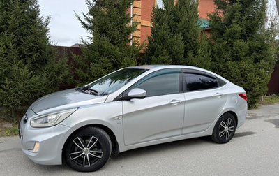Hyundai Solaris II рестайлинг, 2013 год, 690 000 рублей, 1 фотография