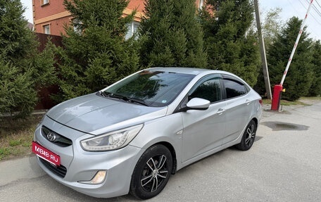 Hyundai Solaris II рестайлинг, 2013 год, 690 000 рублей, 8 фотография